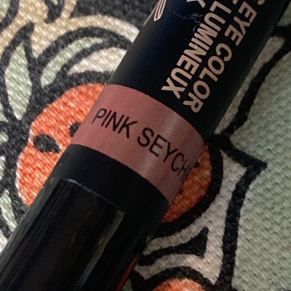 NUDESTIX “Pink Seychelles” Magnetic Luminous Eye Color